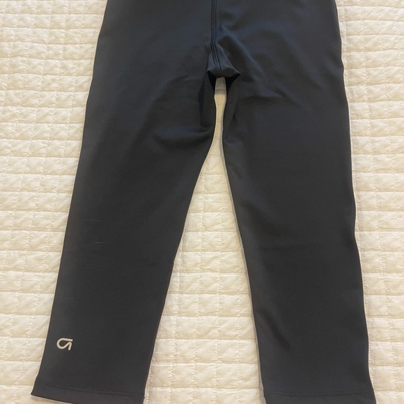 Gap- active pants ( power girl) size 8/9y - Picture 4 of 5